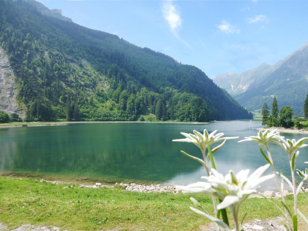 Berghotel Obersee Näfels Exterior foto